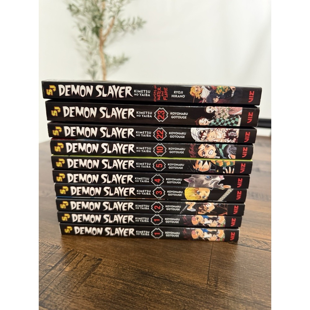 Demon Slayer Books Paperback Manga Lot Of 10 Viz Excellent Condition READ MORE
